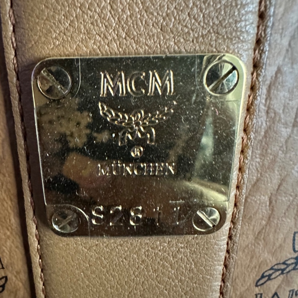 Large MCM reversible - Picture 2 of 10